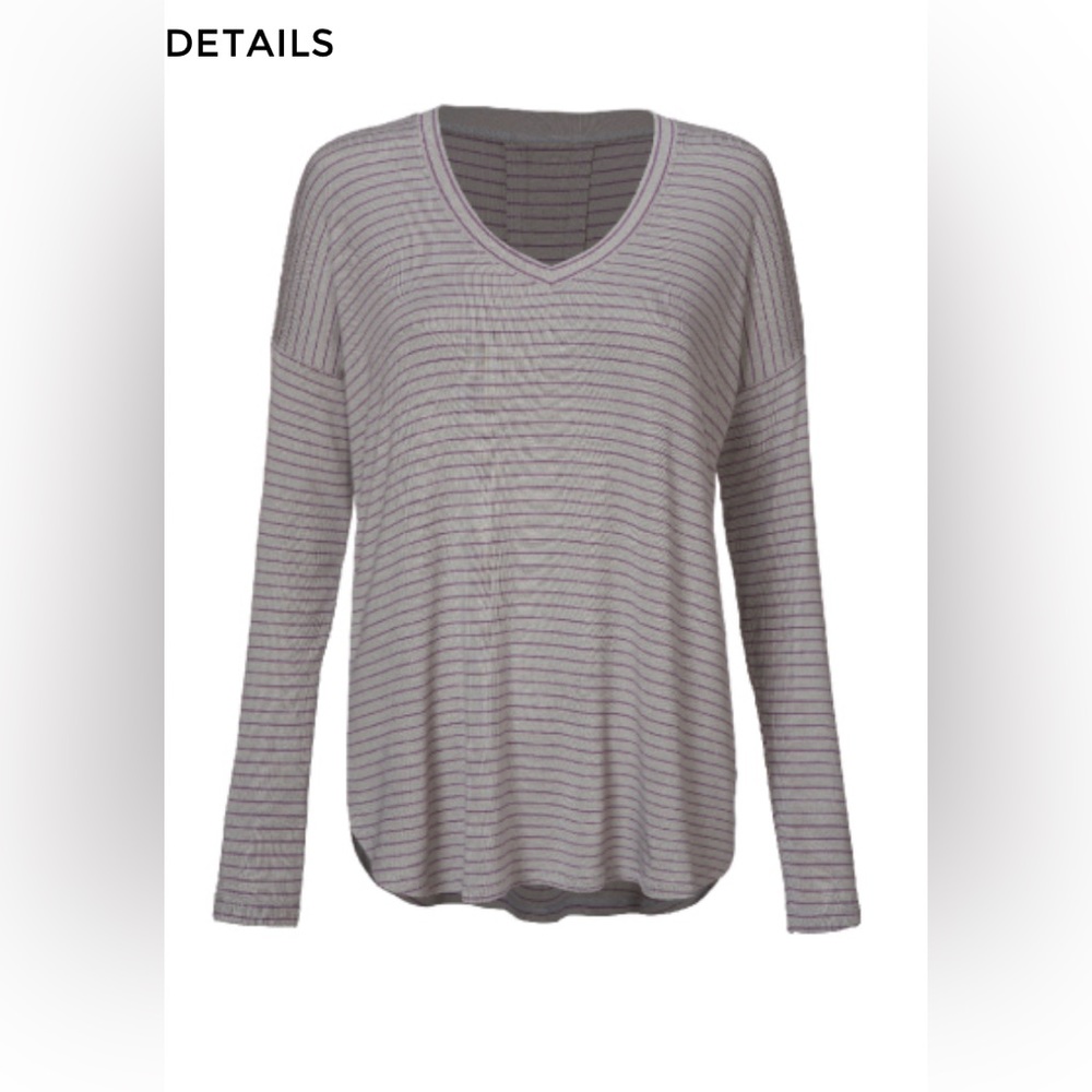 Cabi Fall ‘22 Plum Tee